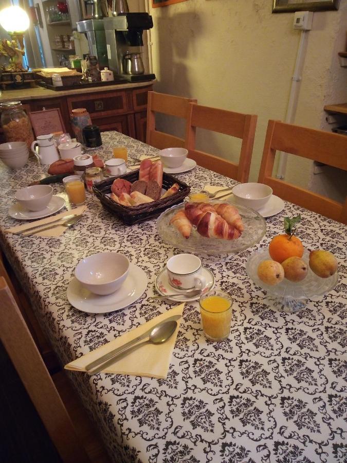 Le Petit Savriere B&B Tronget Ngoại thất bức ảnh
